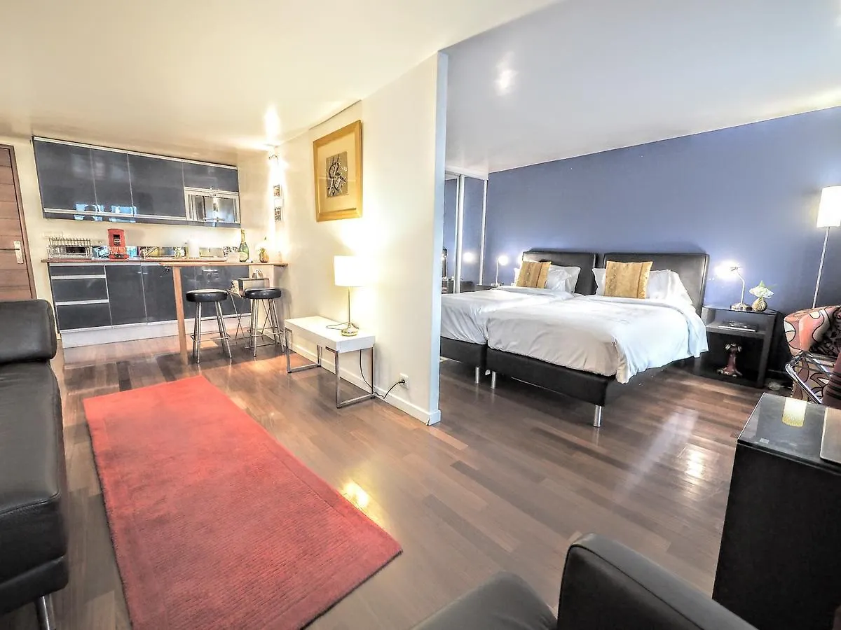 Louvre Bourbon Chicsuites París 0*,